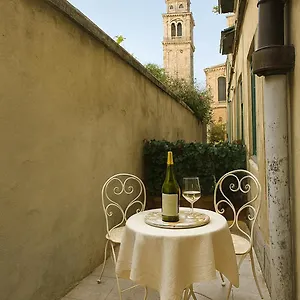 Calle De Le Pazienze Wenecja